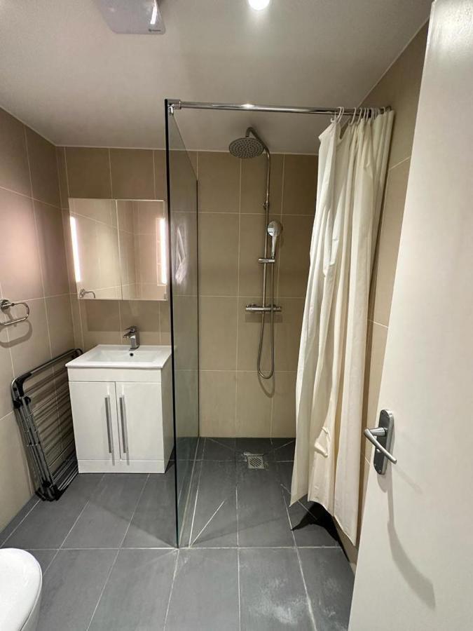 Harrods Studios Лондон Экстерьер фото